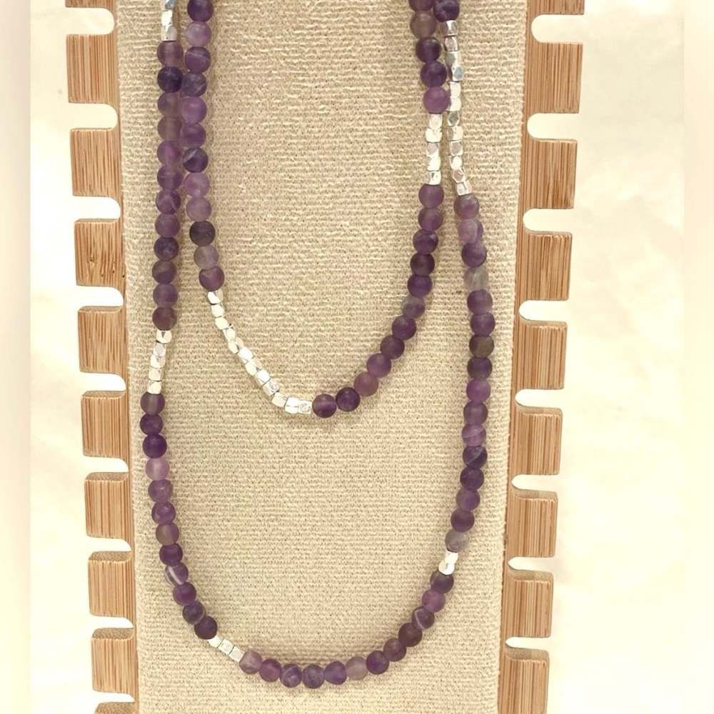 🥳BOGO! Natural Amethyst Stone Bead and Silver Accent Beads Elastic Necklace| EUC